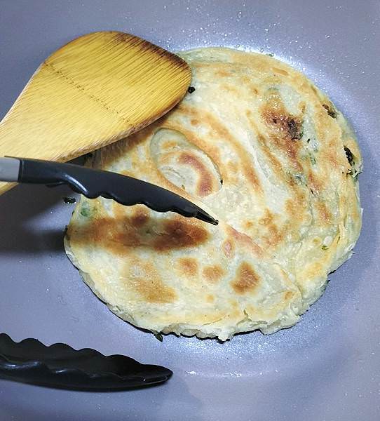如何煎蔥油餅