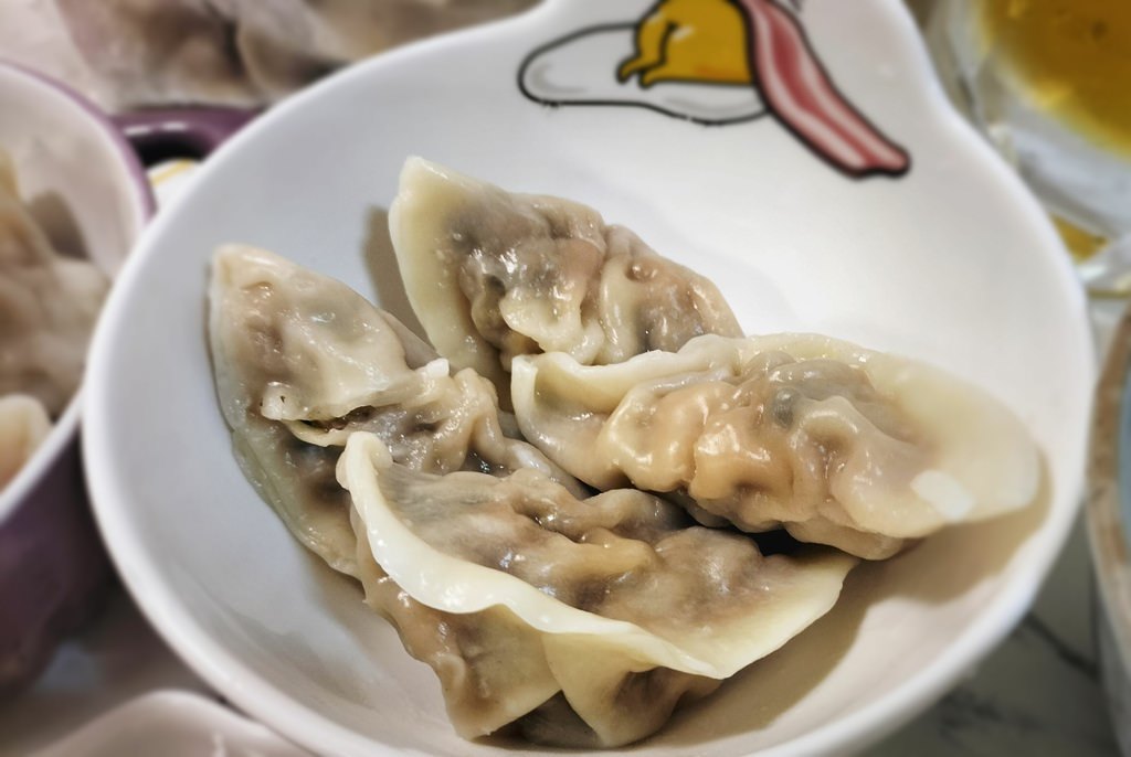 剝皮辣椒水餃推薦