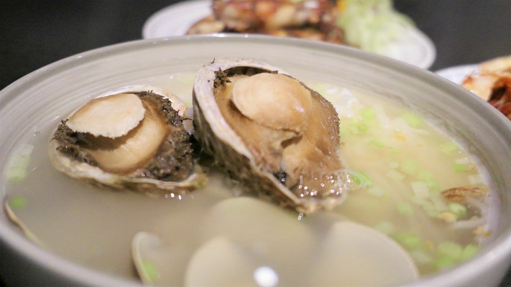 All in one餐廳東區