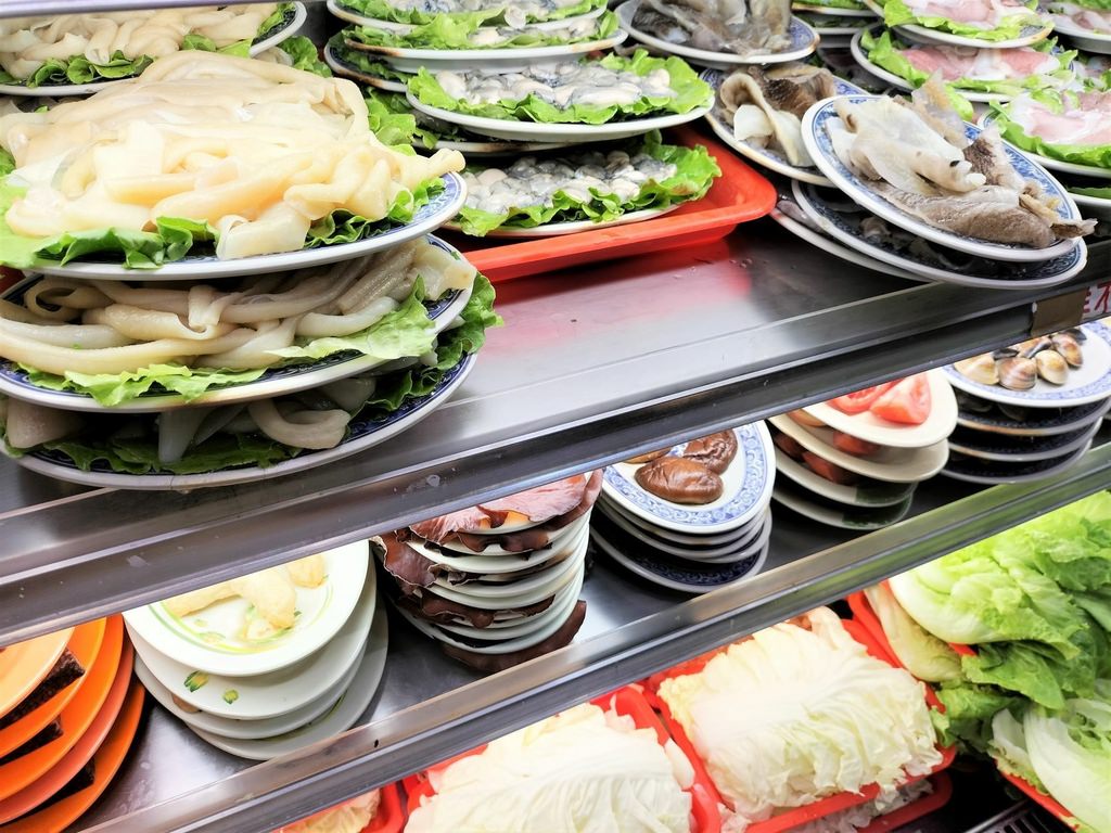 基隆名店義美石頭火鍋