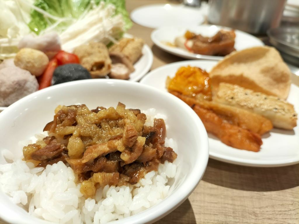 吉哆 金峰滷肉飯
