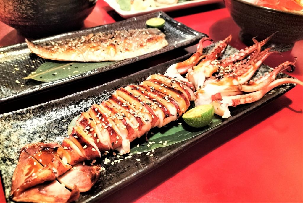板新站美食