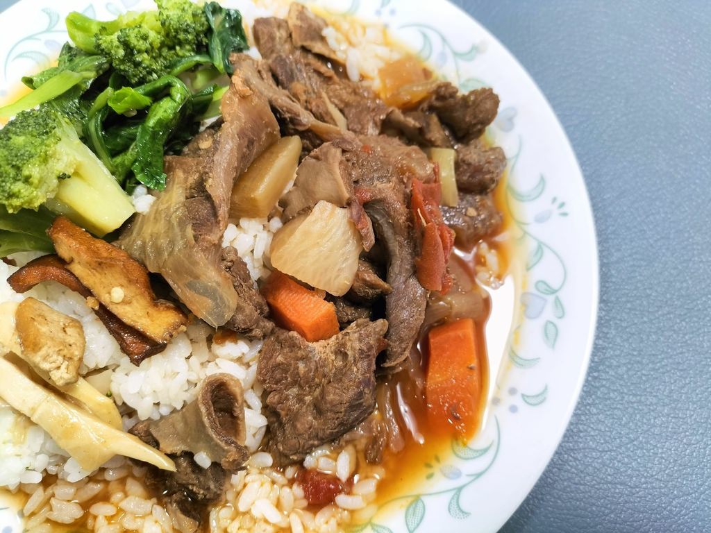 野人舒食紅燒燉牛筋