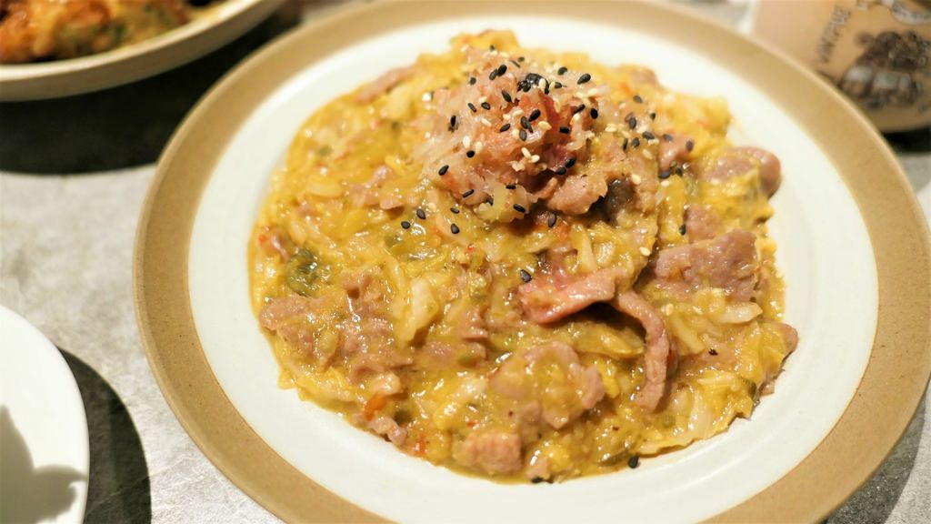 隱士餐酒館The Hermit Bistro  酸白菜辣爽牛