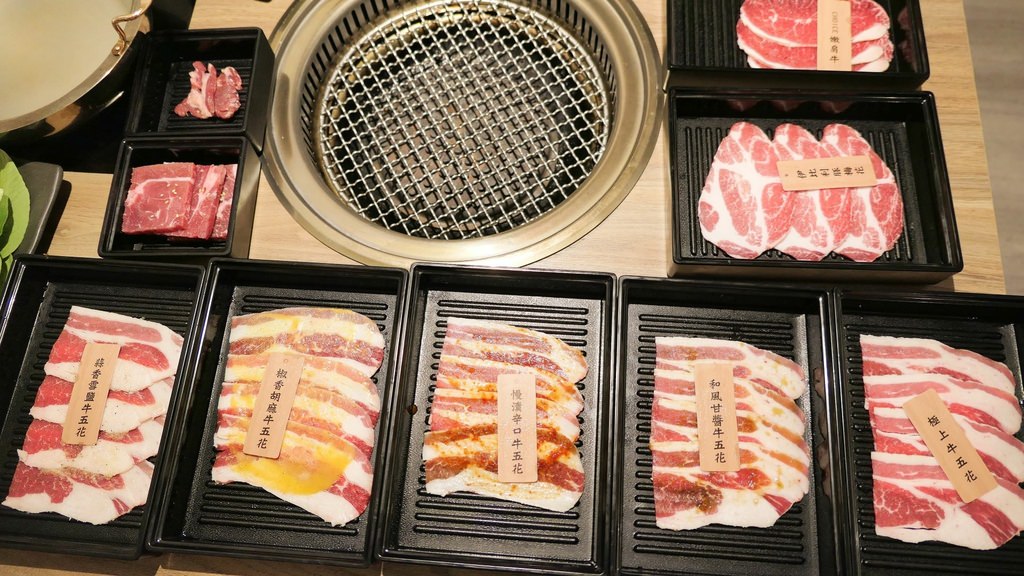 赤富士日式燒肉鍋物板橋店