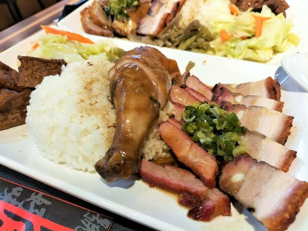 伊通街美食