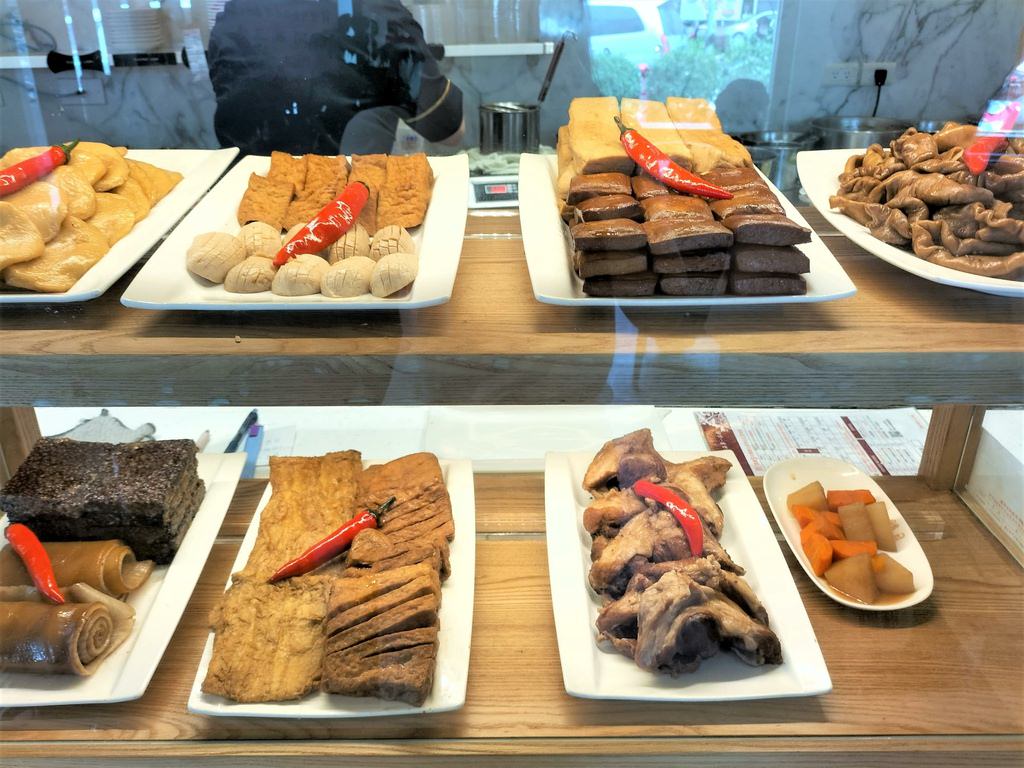 雙月食品社美味