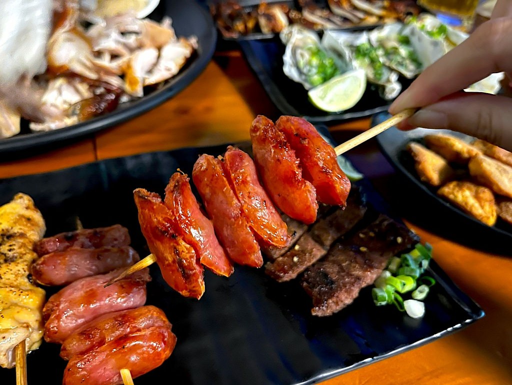 【萬隆美食推薦】雞老闆桶仔雞萬隆店,大方送桶仔雞,清酒喝到飽 【萬隆美食推薦】雞老闆桶仔雞萬隆店,大方送桶仔雞,清酒喝到飽