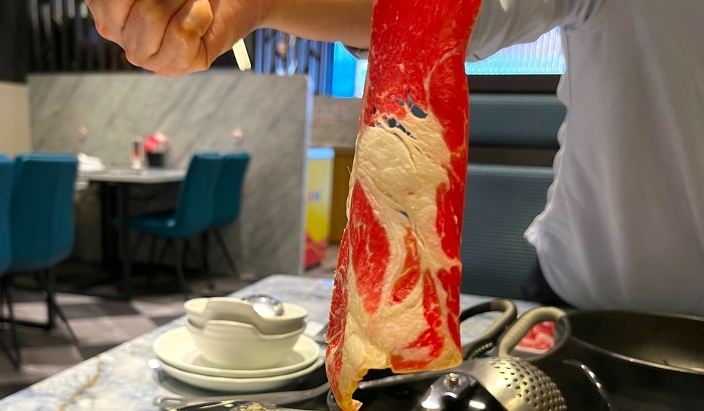 【圓山美食】第九站精緻鍋品酒泉店,回味無窮的華麗麵包蟹海陸大 【圓山美食】第九站精緻鍋品酒泉店,回味無窮的華麗麵包蟹海陸大