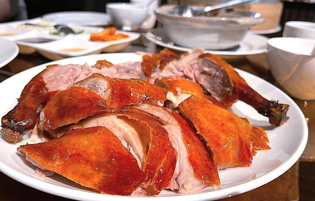 【新莊美食推薦】典華雅聚新莊店——主廚親赴北京取經烤鴨秘法, 【新莊美食推薦】典華雅聚新莊店——主廚親赴北京取經烤鴨秘法,