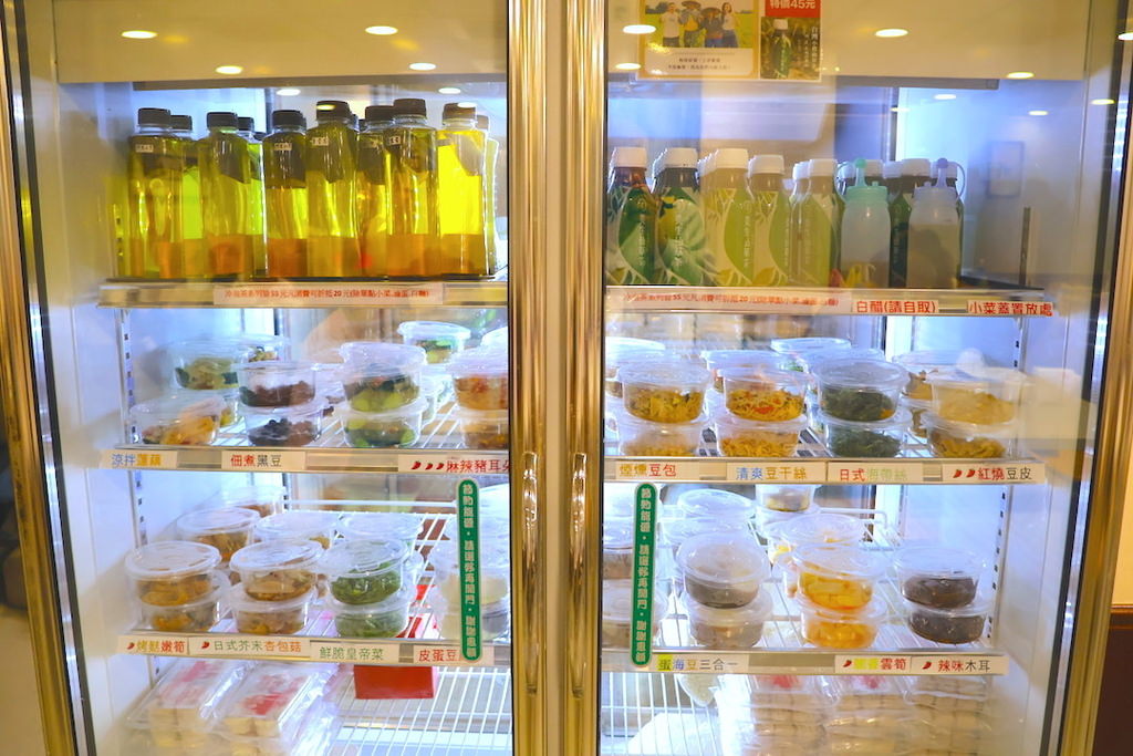 【奇福扁食永康東門總店】台北東門站人氣美食,令人上癮的炒手扁 奇福扁食評價