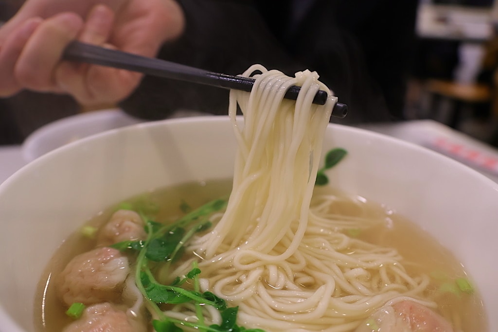 海鮮扁食湯麵