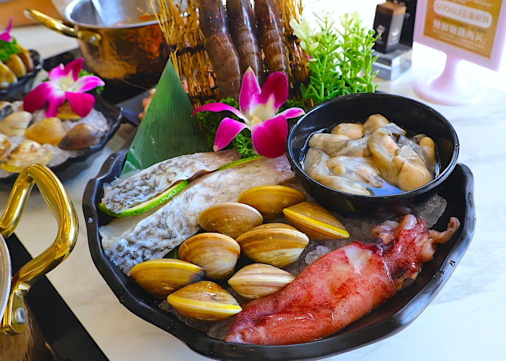 【桃園火鍋推薦】涮金鍋和風涮涮鍋——麥味登質感火鍋品牌，金黃