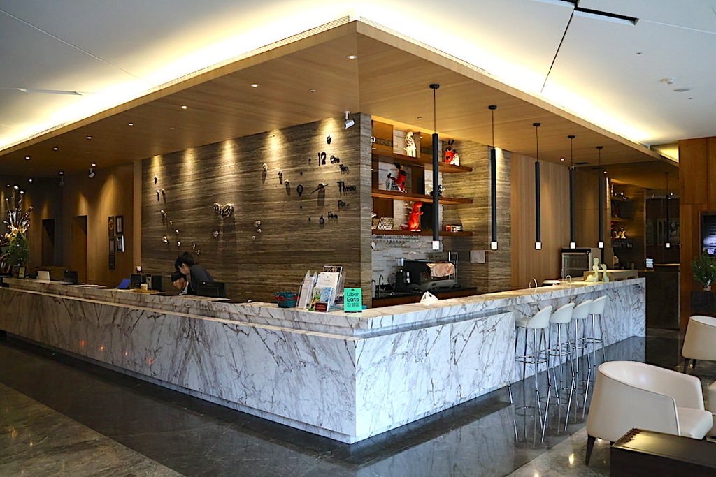 【桃園機場捷運飯店推薦】麗京棧酒店近機捷A6泰山貴和站宏匯廣 麗京棧酒店大廳