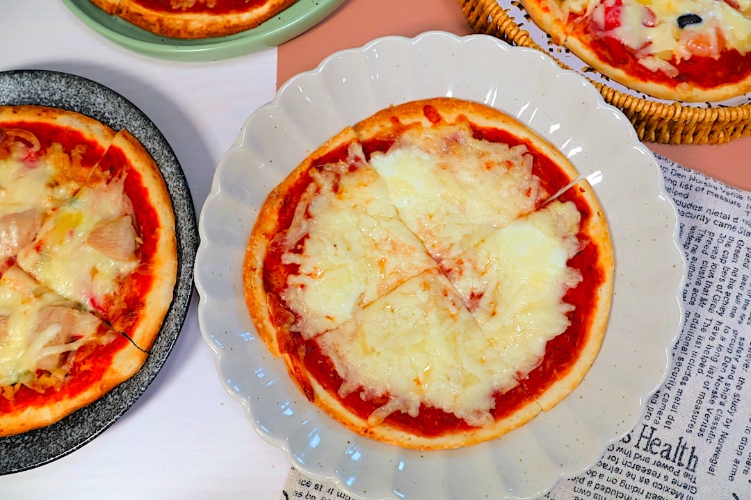 【Phone Pizza 瘋披薩評價】 清爽不油膩的義式薄脆餅皮,快速上桌冷凍pizza - 第14張圖