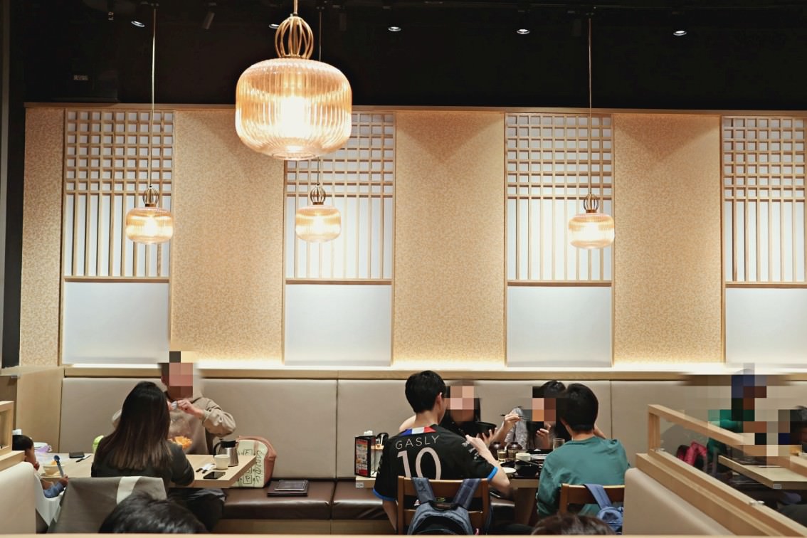 新店炸豬排|勝博殿新店裕隆城店——炸豬排酥脆,廣島牡蠣也格外肥美 - 第4張圖