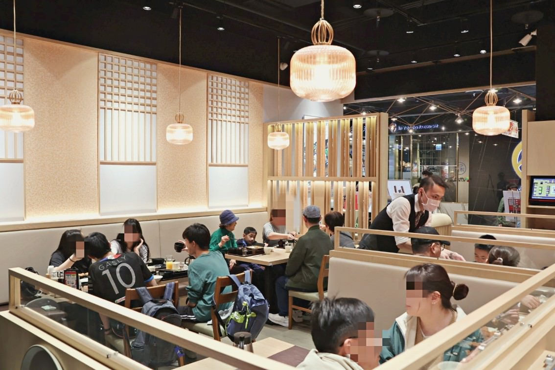 新店炸豬排|勝博殿新店裕隆城店——炸豬排酥脆,廣島牡蠣也格外肥美 - 第5張圖
