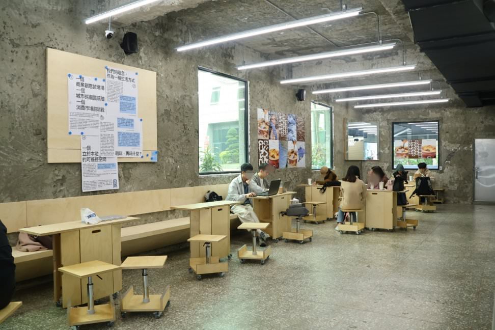 Local Local coffee 咖啡再地:新店大坪林捷運不限時廢墟風咖啡廳,菜單&真實評論 - 第5張圖