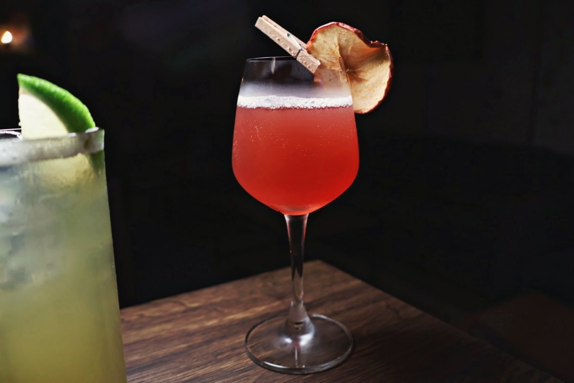台北平價酒吧|獨角落Dobar 北車店——dcard學生小資族推薦的台北平價餐酒館、駐唱酒吧,義大利麵燉飯140元起 - 第32張圖