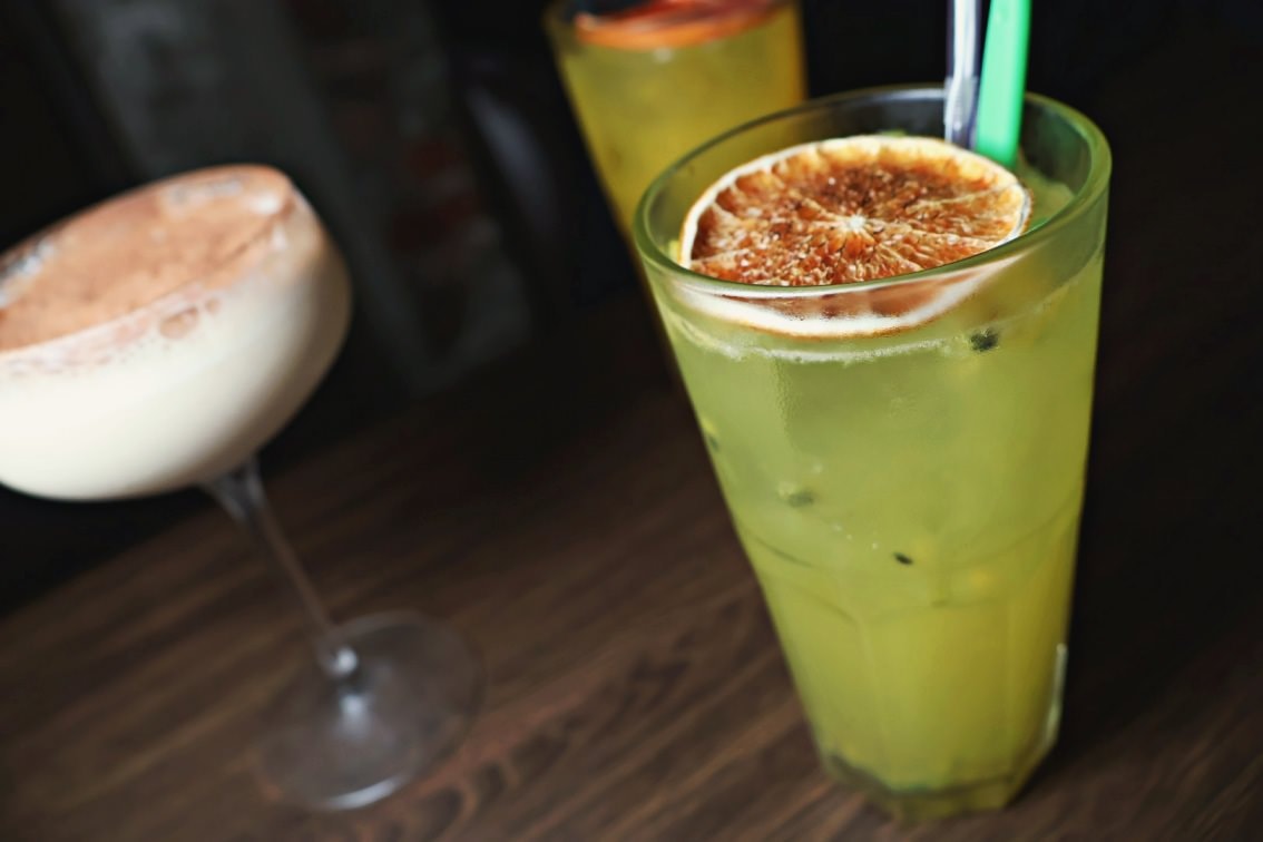 台北平價酒吧|獨角落Dobar 北車店——dcard學生小資族推薦的台北平價餐酒館、駐唱酒吧,義大利麵燉飯140元起 - 第38張圖