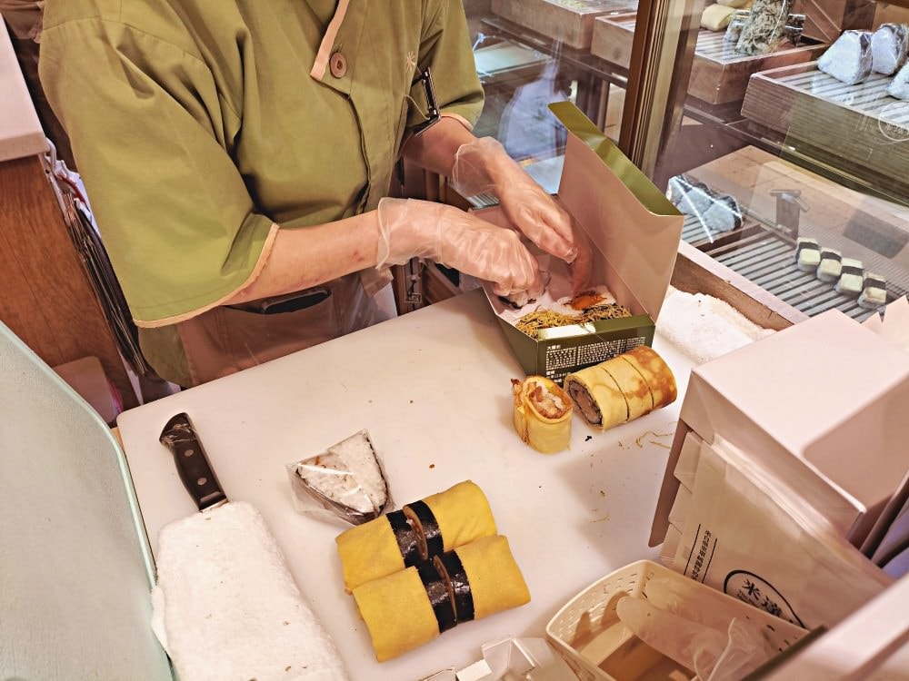 米達人壽司新光三越南西門市|從小攤販茁壯至北中南百貨的精緻壽司品牌,新光三越南西店美食街 - 第8張圖