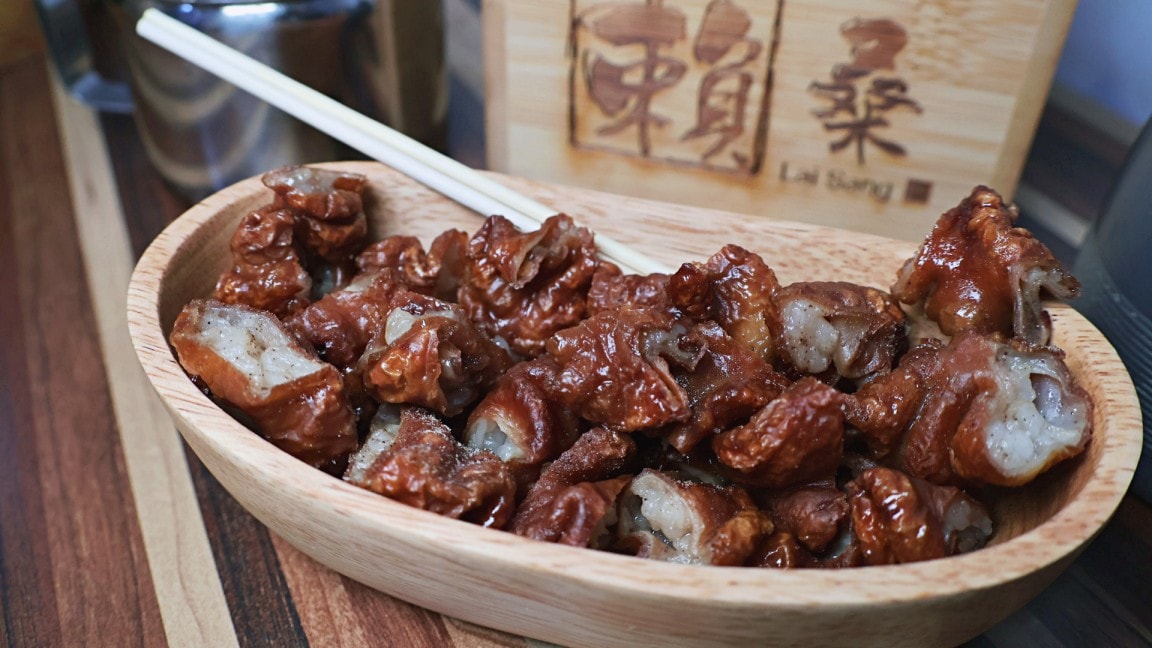 中和站美食|賴桑透抽蚵仔麵線中和店——7種料浮誇中和麵線,必點魔霸麵線魔霸雞排麻糬 - 第17張圖 捷運中和站美食|賴桑透抽蚵仔麵線中和店