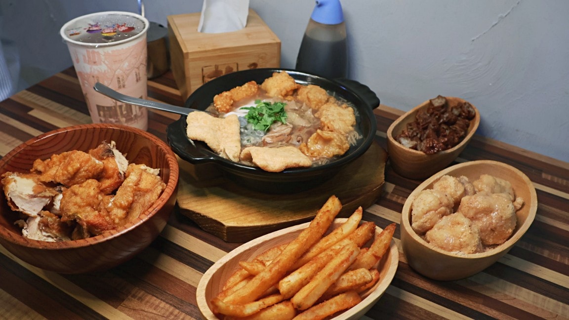中和站美食|賴桑透抽蚵仔麵線中和店——7種料浮誇中和麵線,必點魔霸麵線魔霸雞排麻糬 - 第10張圖 捷運中和站美食|賴桑透抽蚵仔麵線中和店