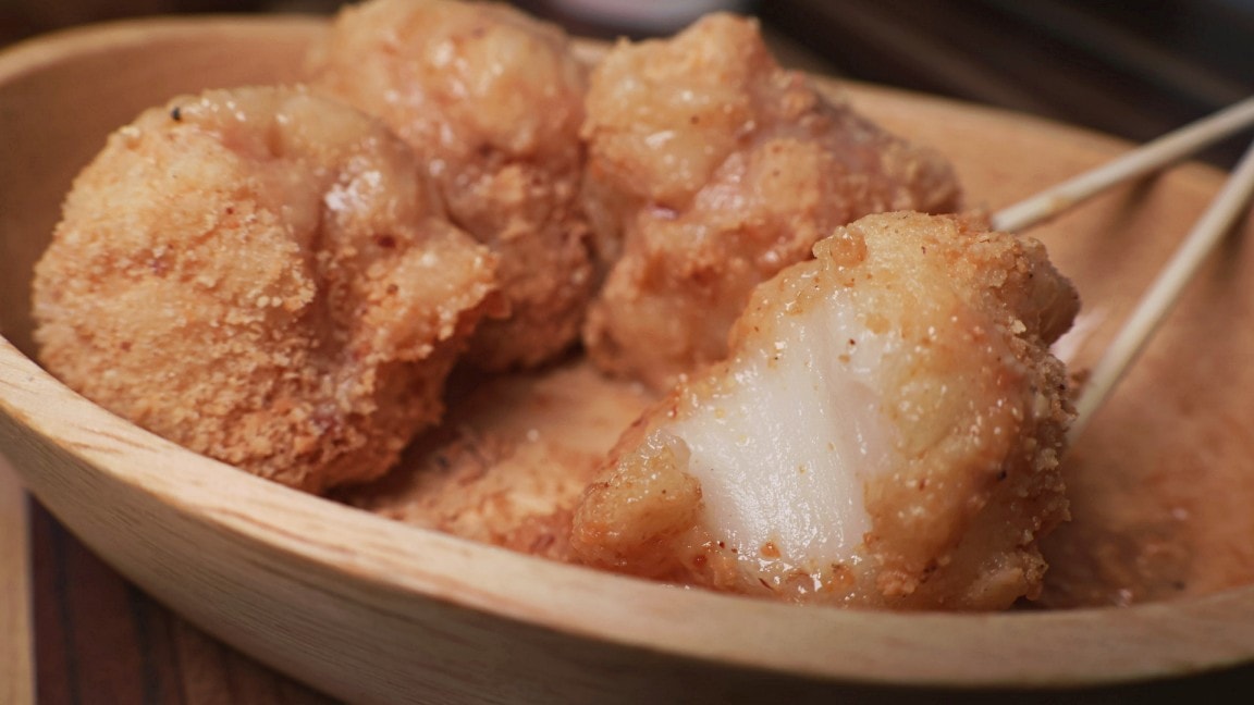 中和站美食|賴桑透抽蚵仔麵線中和店——7種料浮誇中和麵線,必點魔霸麵線魔霸雞排麻糬 - 第23張圖