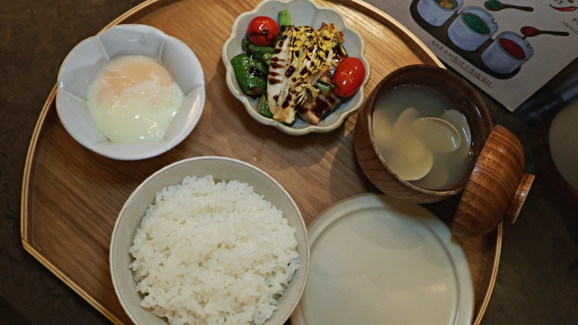 新店漢堡排|Jimmy on the road 居米先生在路上——手繪菜單超可愛,不少漢堡排愛好者封為TOP1日本漢堡 - 第14張圖