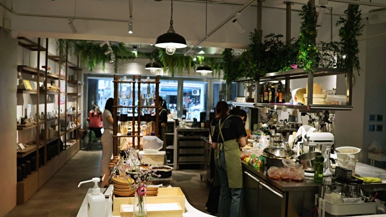 師大咖啡廳|ALL DAY ROASTING COMPANY師大店—寬敞明亮有如綠地的讀書咖啡廳 - 第4張圖