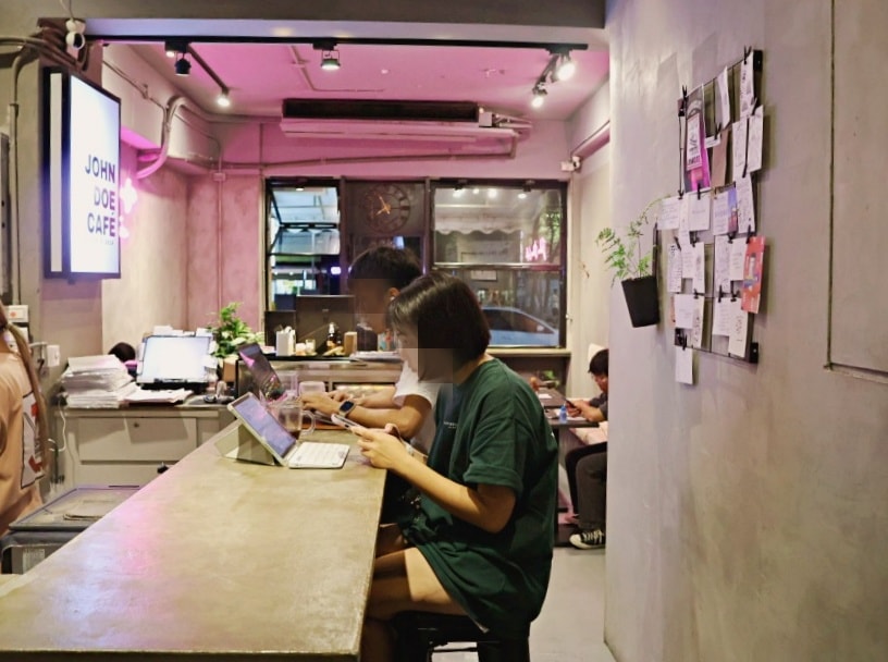 萬隆不限時咖啡廳|無名氏咖啡JOHN DOE CAFÉ 友善讀書工作環境,學生有折扣 - 第6張圖