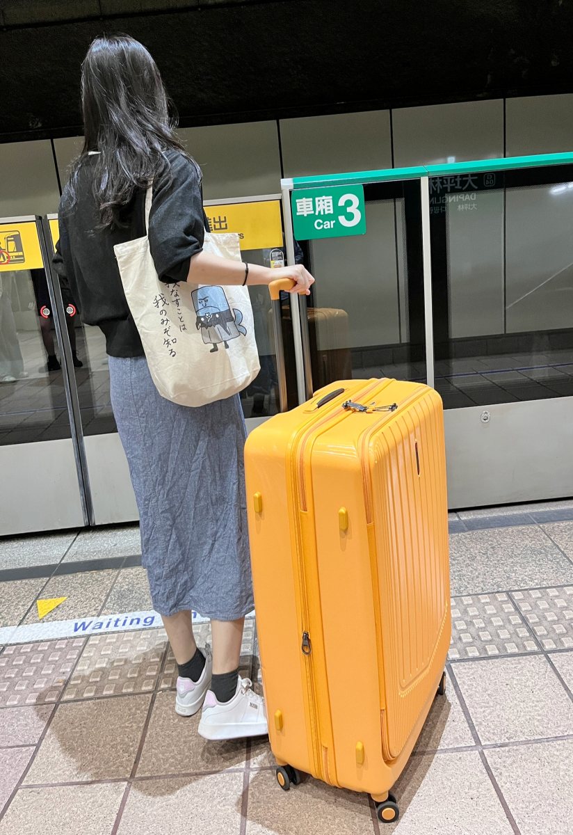 台北行李箱專賣店|MONTAGUT 夢特嬌雙開行李箱——愛力皮件一年保固,終身保修台北行李箱推薦 - 第19張圖