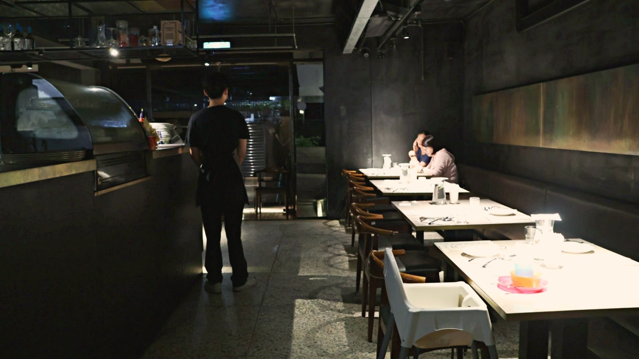 新店餐酒館推薦|Oli西班牙餐酒館——質感大坪林約會餐廳,神秘老宅風新店酒吧,氣氛靜謐高雅新店餐廳 - 第8張圖