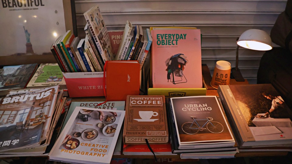 萬隆不限時咖啡廳|A.B.D. Coffee & Life——美式露營風,隨意自在不限時讀書咖啡廳 - 第8張圖