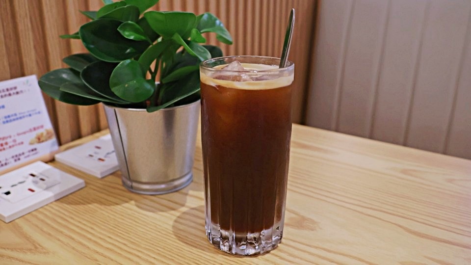 信義區不限時咖啡廳|信義天辰咖啡 Xinyi Greeze Cafe——平假日不限時每桌有插座,美味蔬食菜單 - 第22張圖
