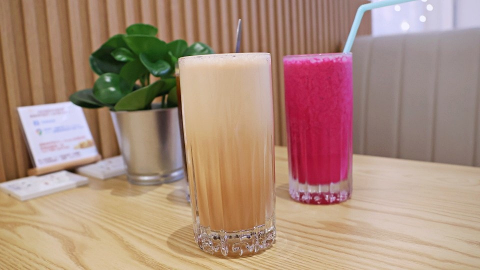 信義區不限時咖啡廳|信義天辰咖啡 Xinyi Greeze Cafe——平假日不限時每桌有插座,美味蔬食菜單 - 第23張圖