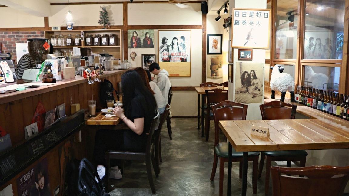 東門咖啡廳|羊毛與花 ‧ 永康——台日情誼,讓思念以另一種方式存在 - 第5張圖