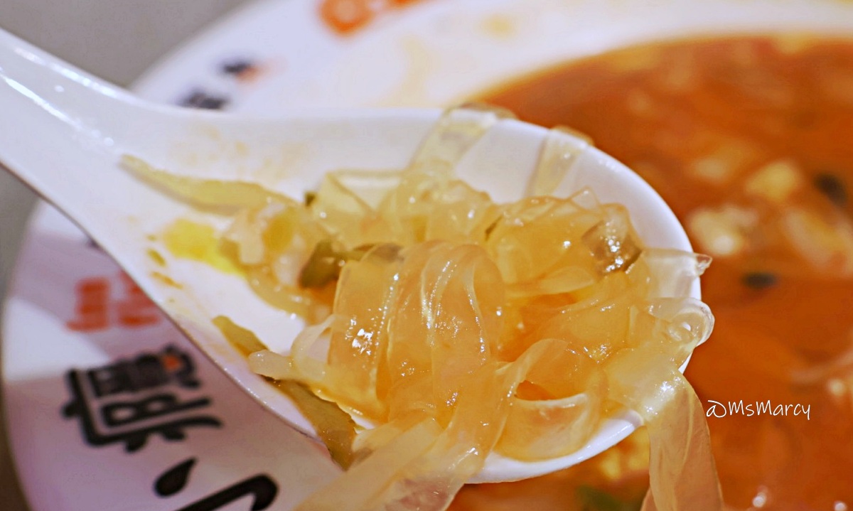 台北酸菜魚個人鍋|有小癮個人酸菜魚南京店——7種美味湯頭,dcard推薦I 型人友善酸菜魚,紅藜麥飯飲品吃到飽 - 第28張圖
