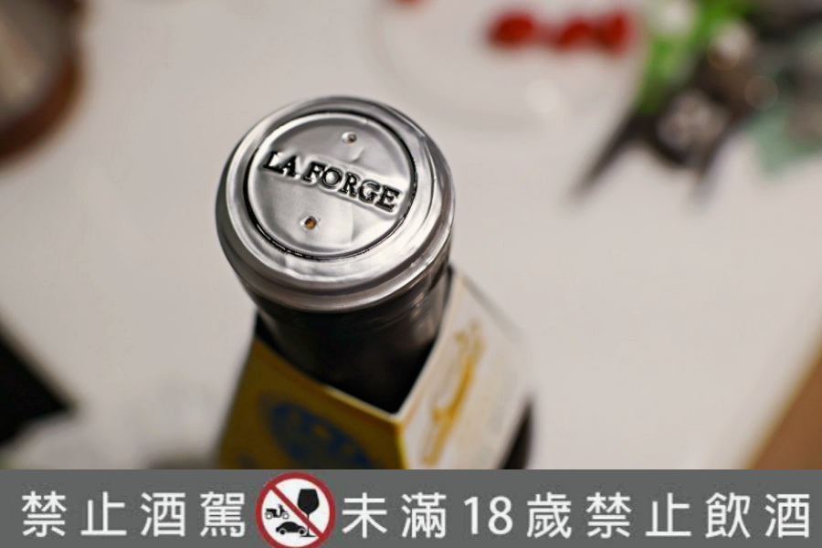 全聯紅酒推薦|南法小豬紅葡萄酒、法國拉楓莊園——為中秋烤肉串燒而生的平價紅酒,dcard高CP值紅酒 - 第6張圖