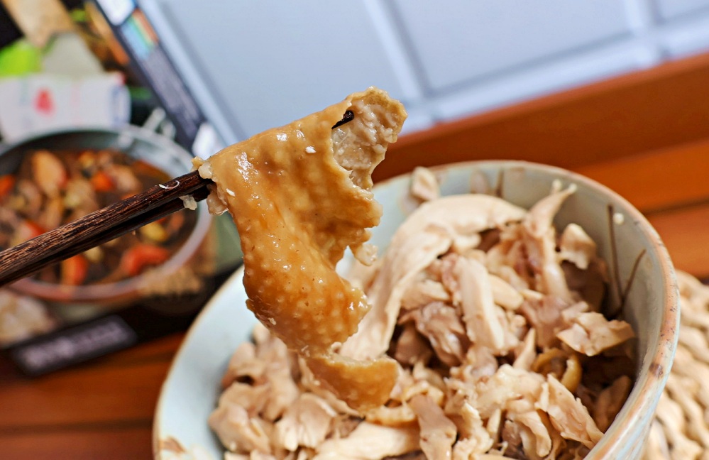 宅點心美食選物|簡單神還原名店料理,一站購足所有宅配美食 - 第32張圖 江媽媽港式特製滷味 原味無骨玫瑰油雞