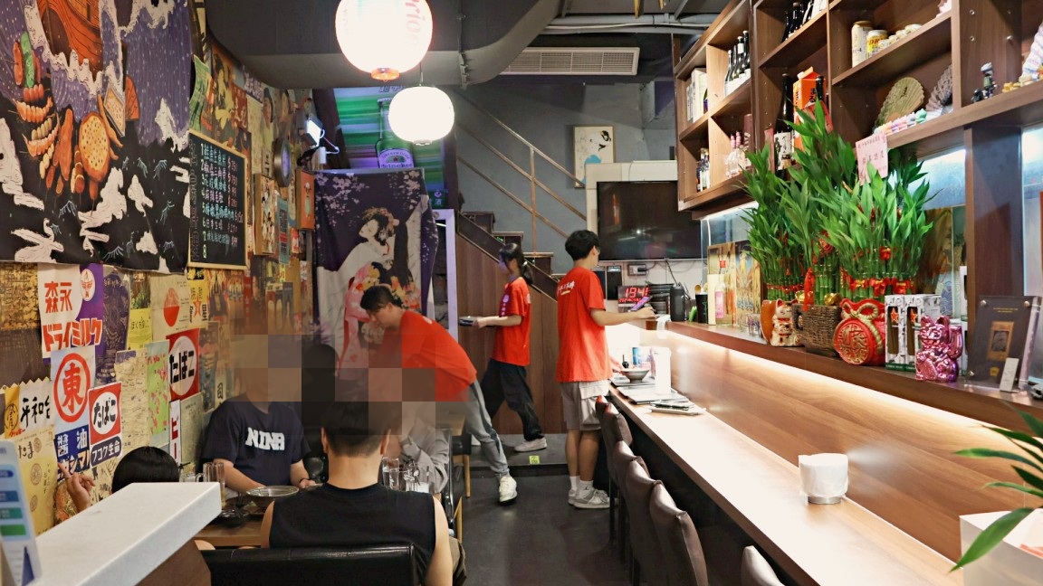 板橋餐廳包廂|千杯不醉——板橋獨棟串燒居酒屋,附KTV卡拉OK包廂 - 第4張圖 千杯不醉居酒屋環境
