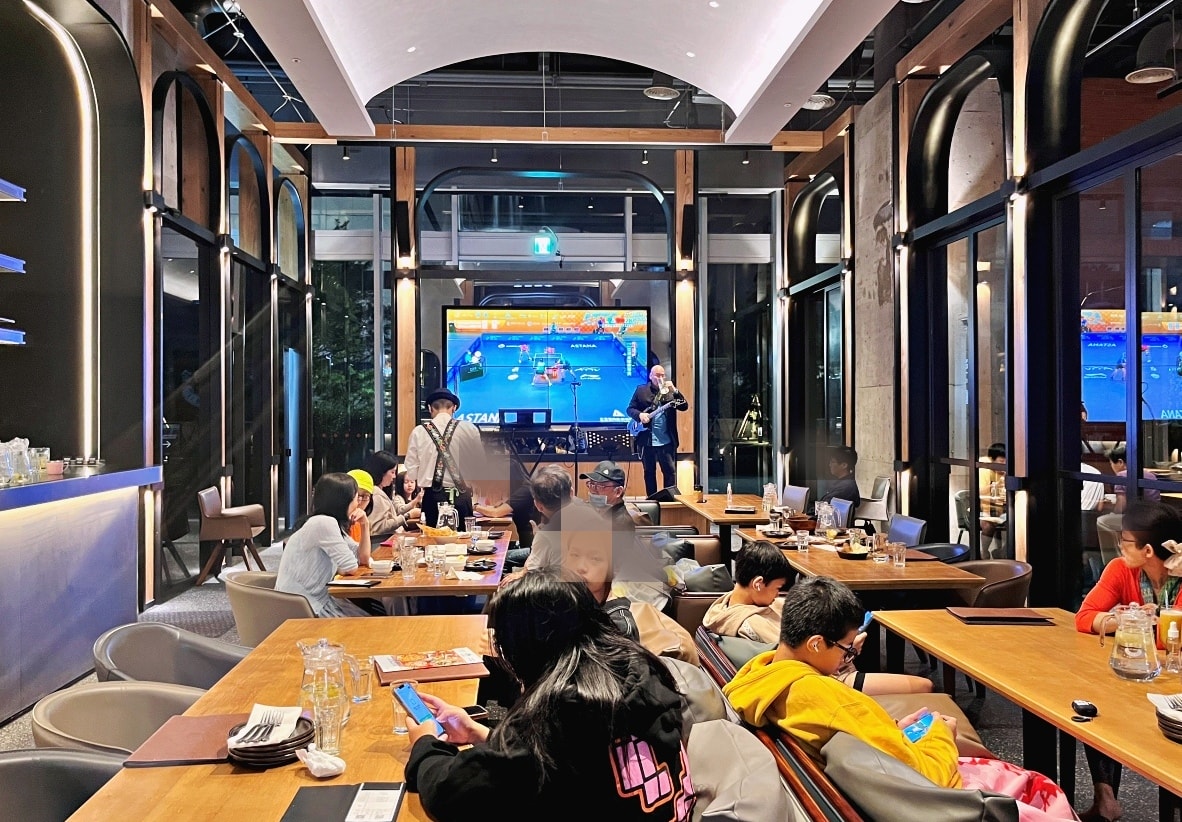新店聚餐推薦|金色三麥新店裕隆城店——有包廂適合聊天的歡樂啤酒餐廳 - 第3張圖