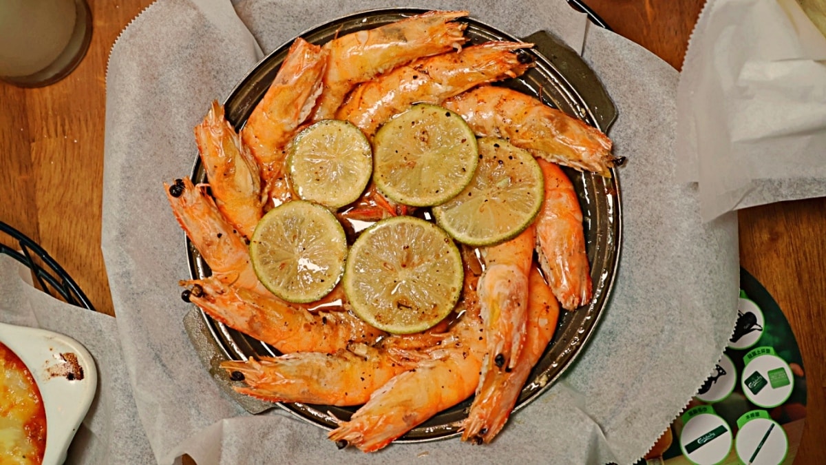 板橋餐酒館|Lane 72 Bistro 英式餐酒館——dcard高人氣江子翠平價酒吧,無限暢飲喝到飽,五六日有駐唱 - 第22張圖