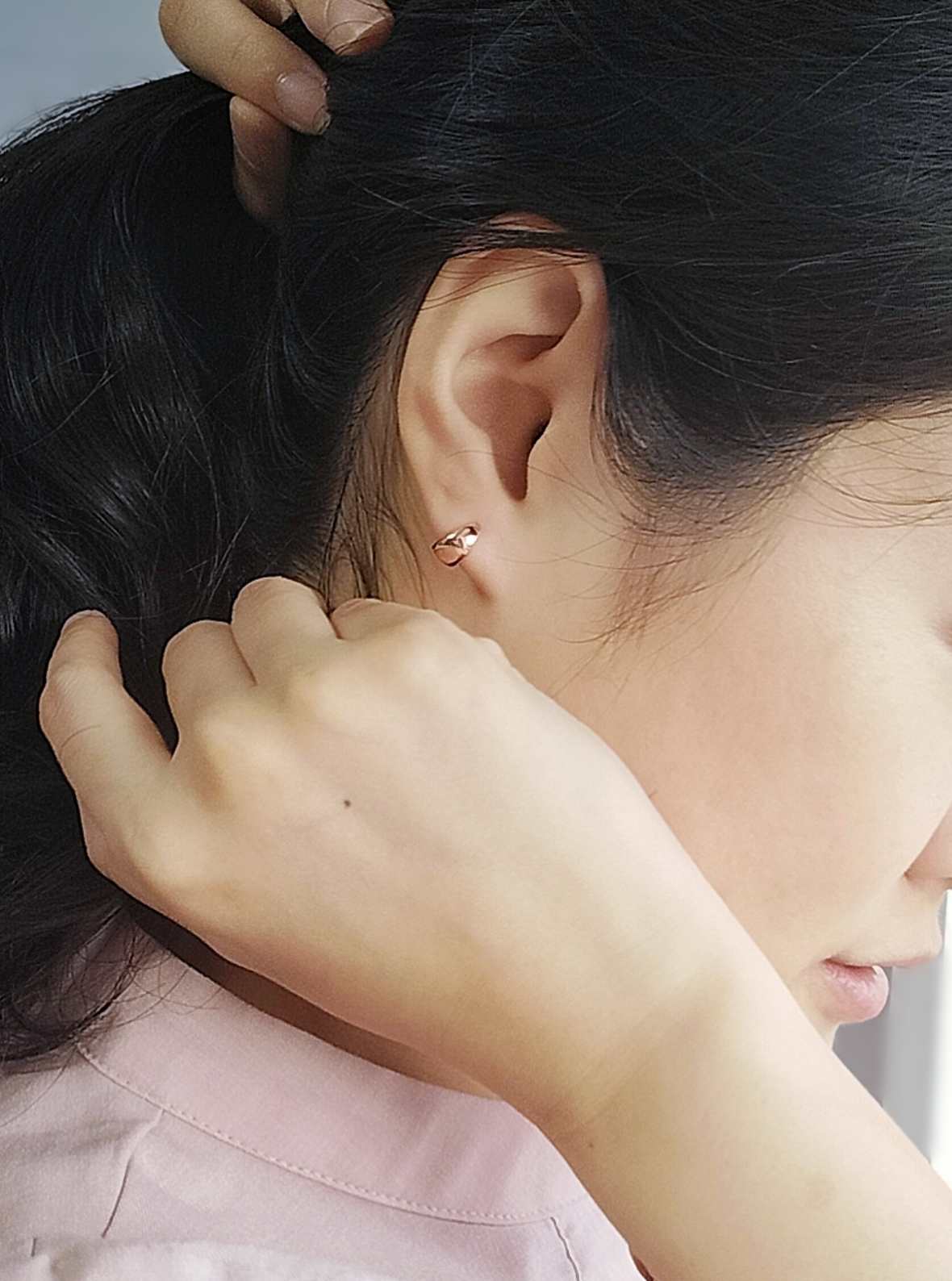 平價耳環推薦|很有飾Something Adorn——3款日常百搭的圈圈耳環,獨家訂製色,低敏材質,dcard當紅平價飾品 - 第9張圖