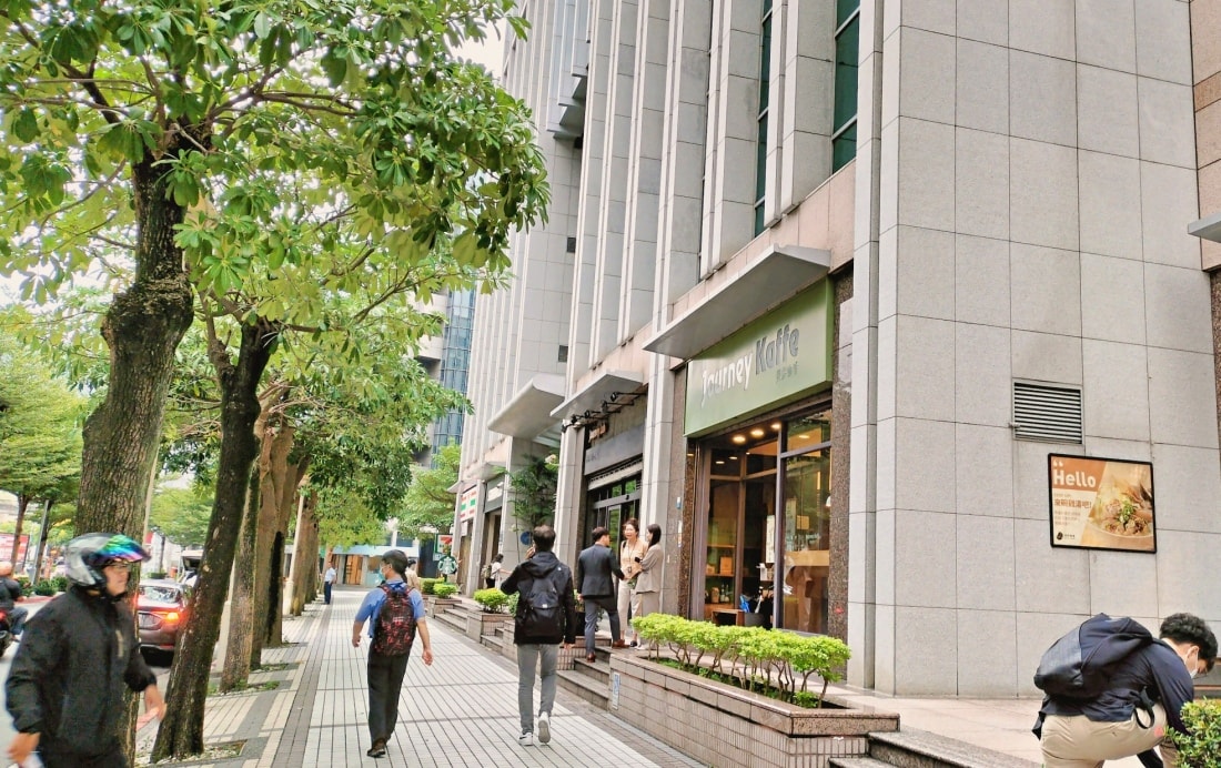 西湖咖啡廳不限時|覺旅咖啡西湖店——內湖寵物友善早午餐咖啡廳 - 第2張圖