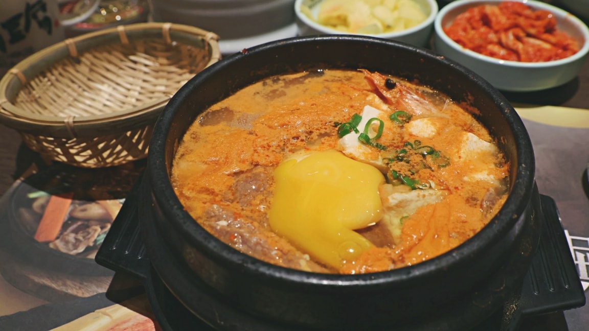 裕隆城韓式|涓豆腐新店裕隆城店——必點涓豆腐雙人套餐菜單,一次品嘗經典菜色和小菜吃到飽 - 第18張圖