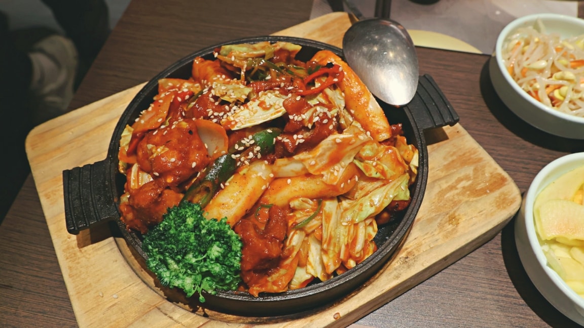 裕隆城韓式|涓豆腐新店裕隆城店——必點涓豆腐雙人套餐菜單,一次品嘗經典菜色和小菜吃到飽 - 第26張圖