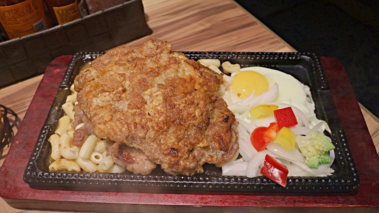 新店牛排推薦|饗大廚FEAST STEAK——食尚玩家優質評論的七張中正路平價牛排,菜單有美福牛肉高級海鮮 - 第27張圖