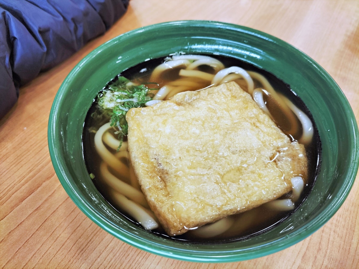 裕隆城壽司|くら寿司 藏壽司 新店威秀裕隆店——平價豐富,寬敞舒適 - 第19張圖