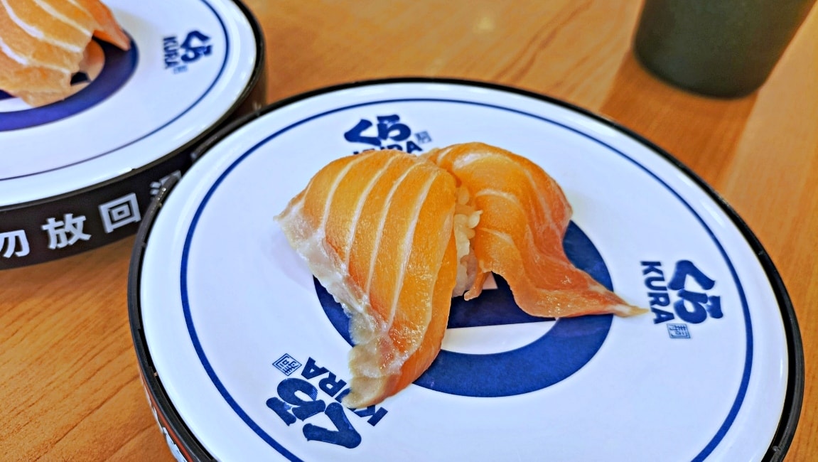 裕隆城壽司|くら寿司 藏壽司 新店威秀裕隆店——平價豐富,寬敞舒適 - 第14張圖